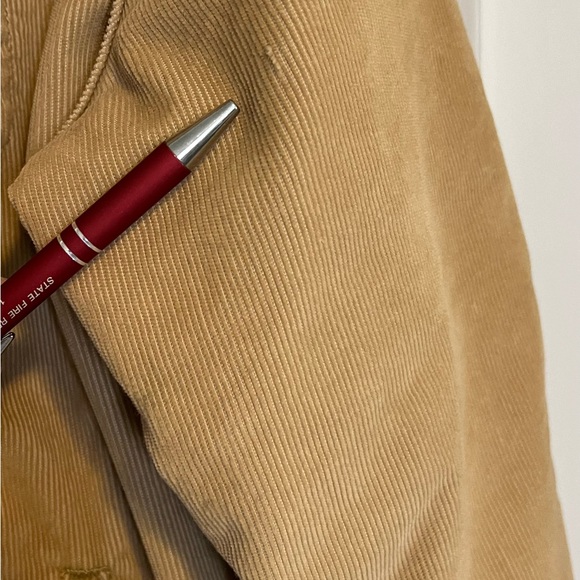 Levi’s Men’s Classic Corduroy Sherpa-Lined Trucker Jacket - Size XL Field of Rye - Picture 7 of 13